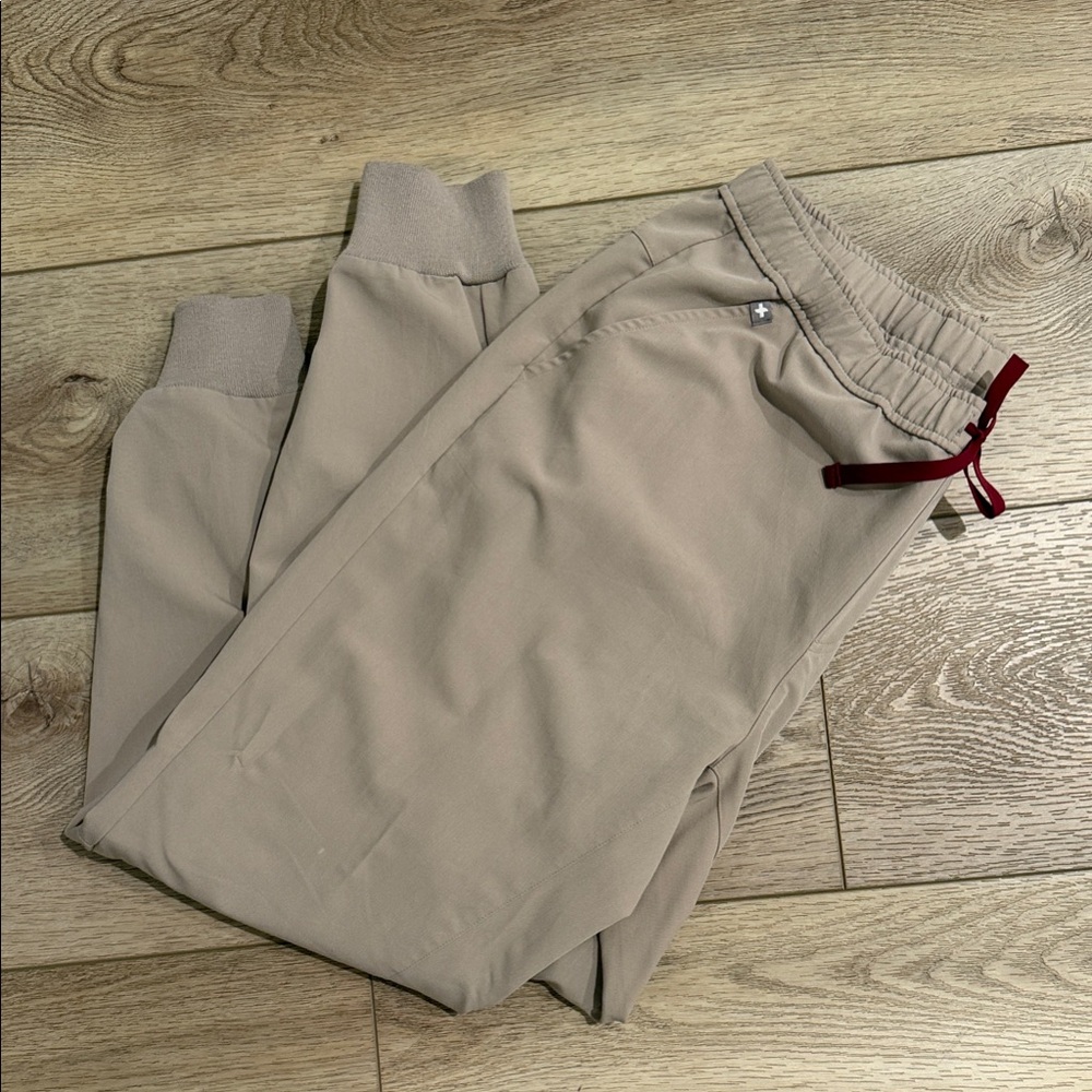 Men's Tan Jogger Pants